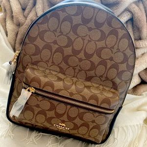 NEW!!! COACH SIG MED CHRLE BACKPACK